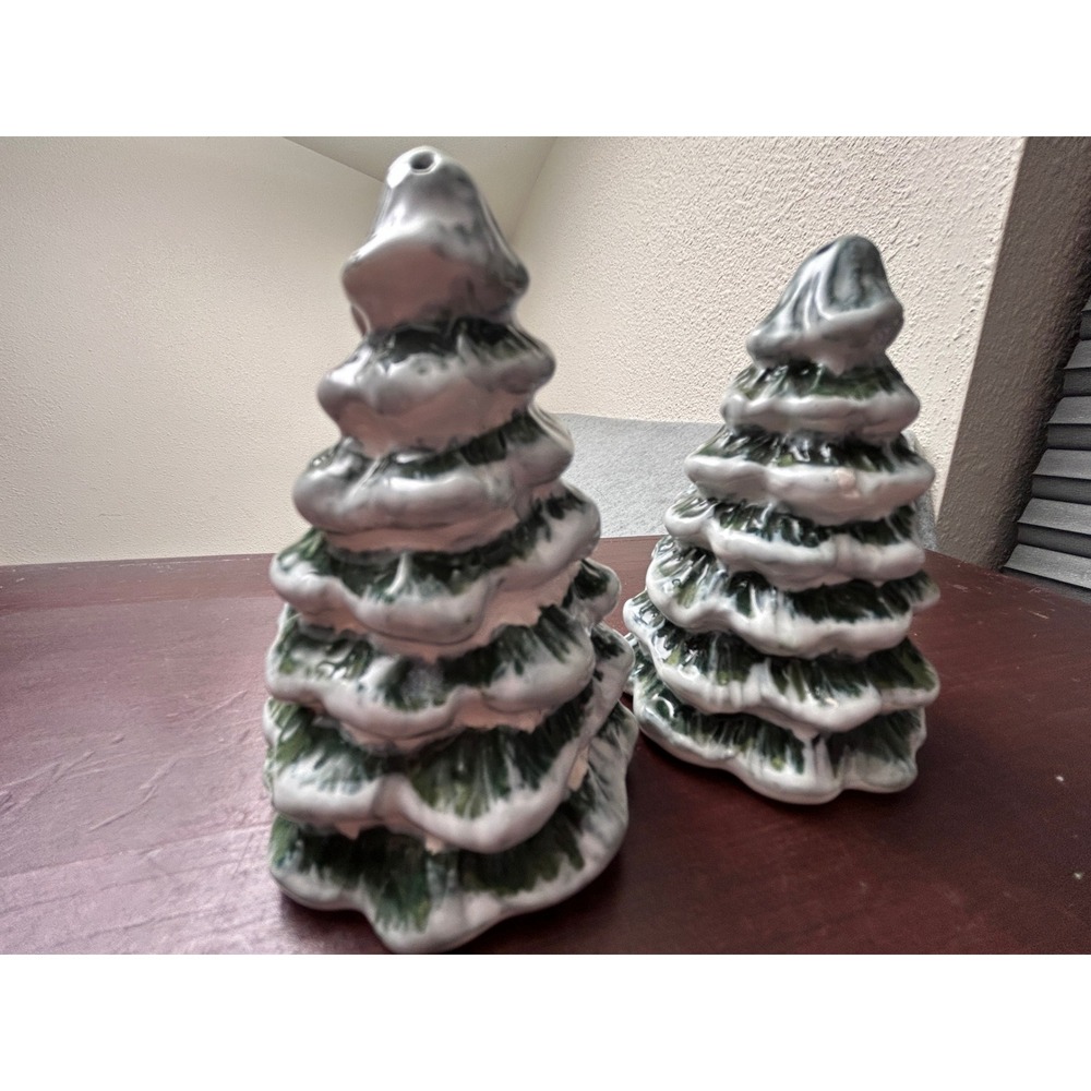 Vintage Style Ceramic Snowy Christmas Tree Salt and Pepper Shakers Set Green 4" - Picture 3 of 5